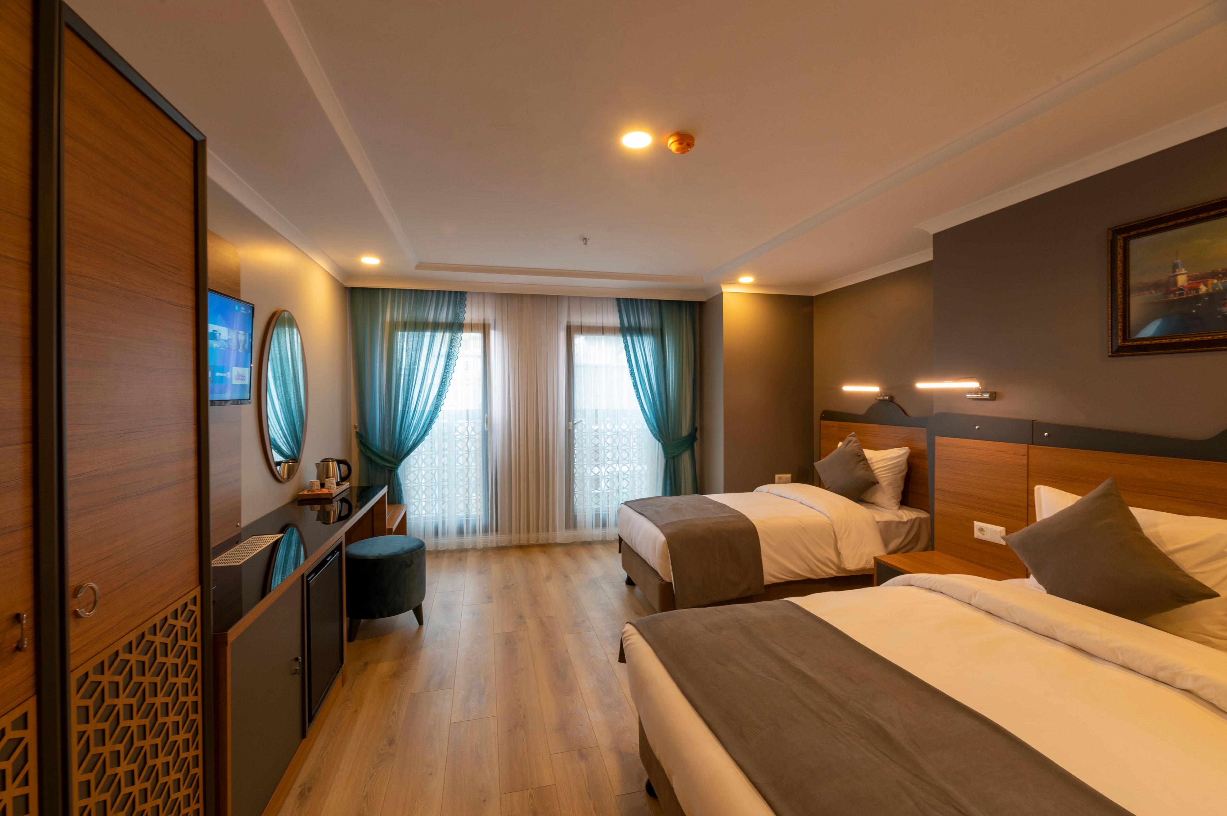 New Emin Hotel Истанбул Екстериор снимка