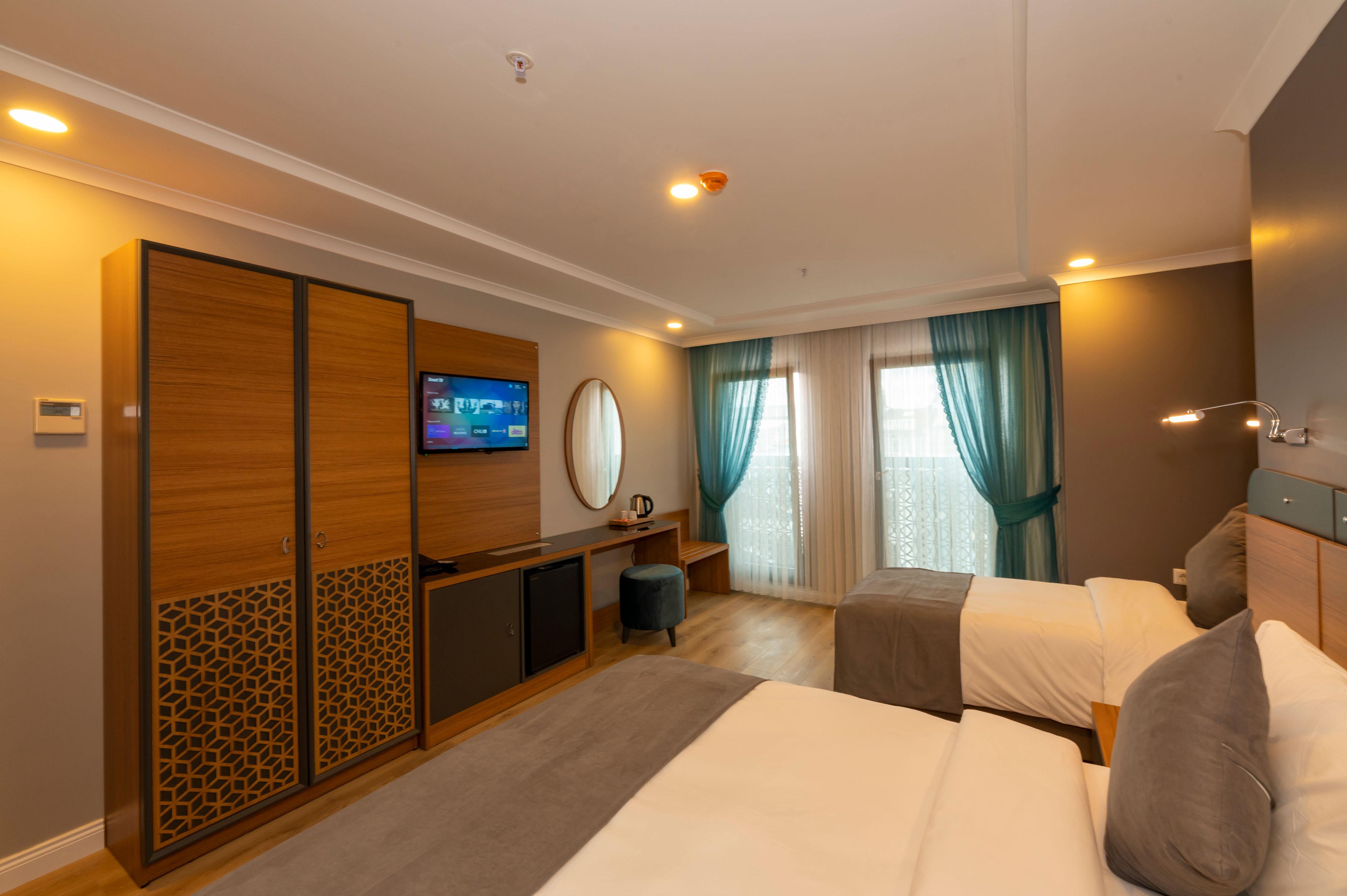 New Emin Hotel Истанбул Екстериор снимка