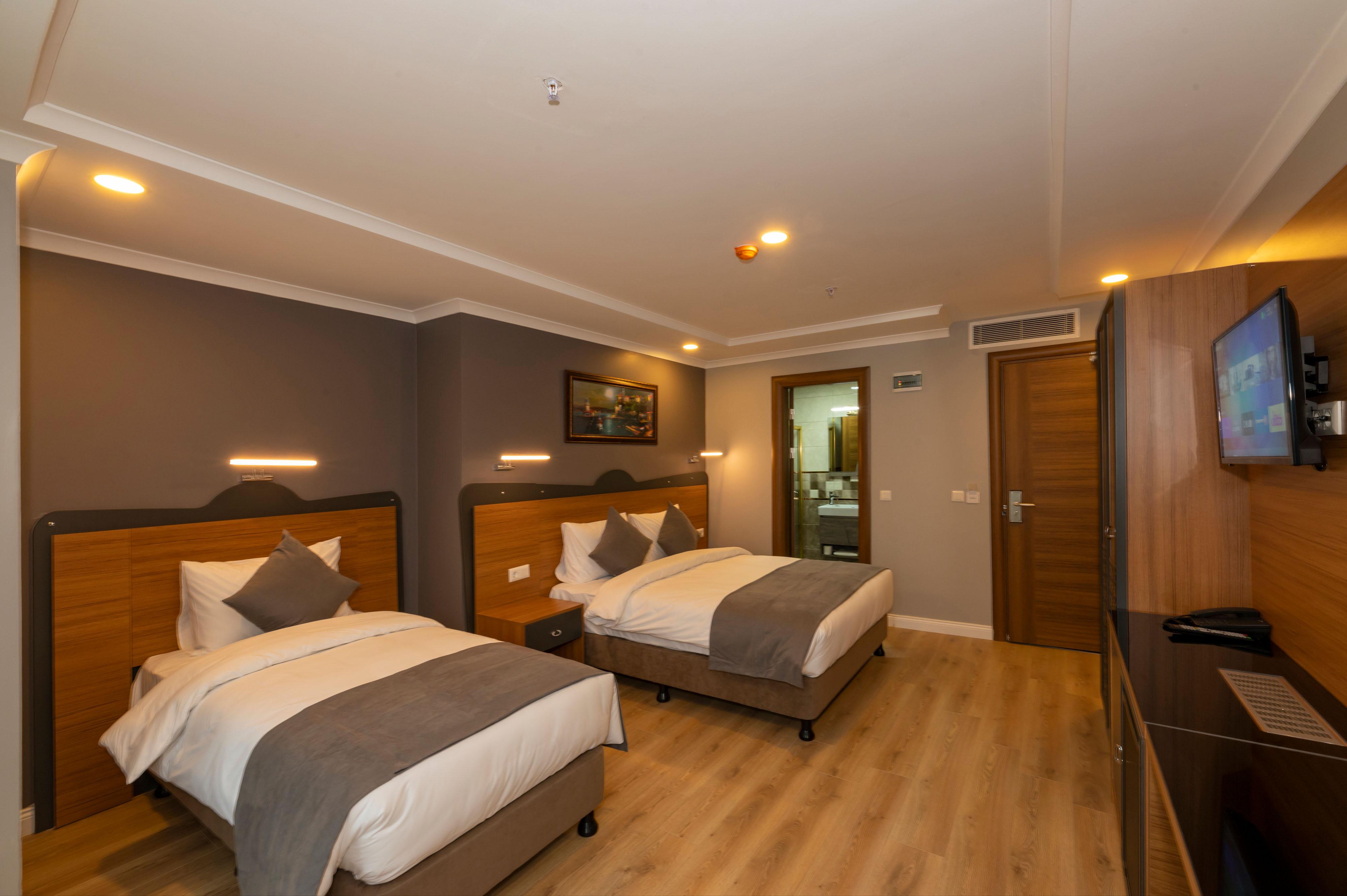 New Emin Hotel Истанбул Екстериор снимка